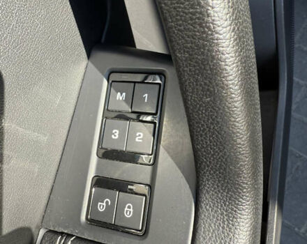 Черный Ягуар Ф-Пейс, объемом двигателя 2.99 л и пробегом 200 тыс. км за 27500 $, фото 32 на Automoto.ua