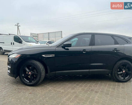 Чорний Ягуар Ф-Пейс, об'ємом двигуна 2 л та пробігом 153 тис. км за 24290 $, фото 3 на Automoto.ua