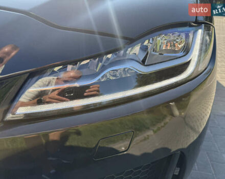 Черный Ягуар Ф-Пейс, объемом двигателя 2.99 л и пробегом 200 тыс. км за 27500 $, фото 26 на Automoto.ua