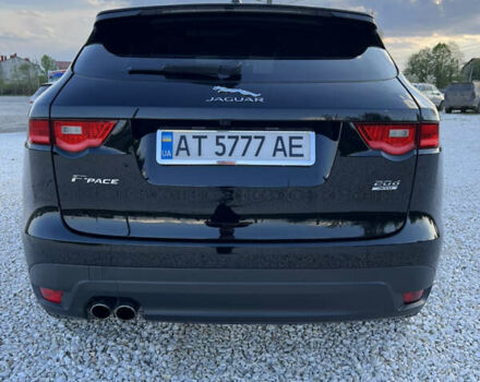 Черный Ягуар Ф-Пейс, объемом двигателя 2 л и пробегом 168 тыс. км за 22500 $, фото 5 на Automoto.ua