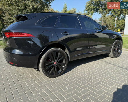 Черный Ягуар Ф-Пейс, объемом двигателя 2.99 л и пробегом 200 тыс. км за 27500 $, фото 10 на Automoto.ua