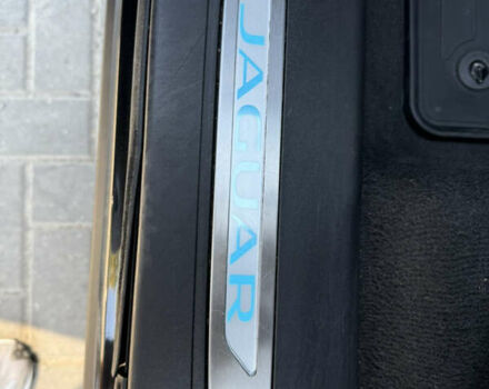 Черный Ягуар Ф-Пейс, объемом двигателя 2.99 л и пробегом 200 тыс. км за 27500 $, фото 41 на Automoto.ua