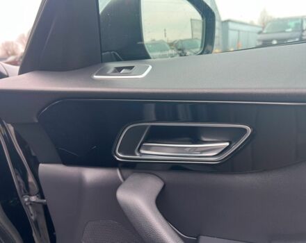 Черный Ягуар Ф-Пейс, объемом двигателя 2 л и пробегом 153 тыс. км за 24290 $, фото 32 на Automoto.ua