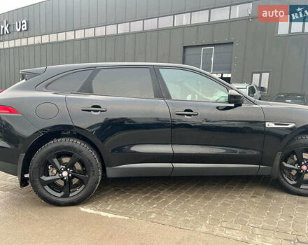 Чорний Ягуар Ф-Пейс, об'ємом двигуна 2 л та пробігом 153 тис. км за 24290 $, фото 9 на Automoto.ua