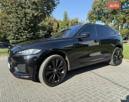 Черный Ягуар Ф-Пейс, объемом двигателя 2.99 л и пробегом 200 тыс. км за 27500 $, фото 5 на Automoto.ua