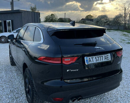 Черный Ягуар Ф-Пейс, объемом двигателя 2 л и пробегом 168 тыс. км за 22500 $, фото 6 на Automoto.ua
