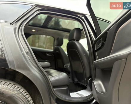 Черный Ягуар Ф-Пейс, объемом двигателя 2 л и пробегом 220 тыс. км за 22200 $, фото 44 на Automoto.ua