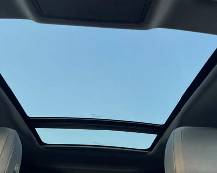 Черный Ягуар Ф-Пейс, объемом двигателя 2 л и пробегом 168 тыс. км за 22500 $, фото 23 на Automoto.ua