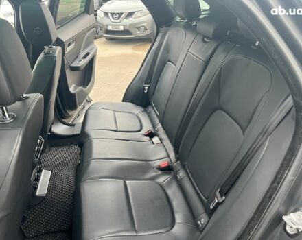 Черный Ягуар Ф-Пейс, объемом двигателя 2 л и пробегом 153 тыс. км за 24290 $, фото 26 на Automoto.ua