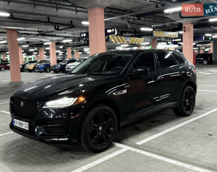Черный Ягуар Ф-Пейс, объемом двигателя 3 л и пробегом 167 тыс. км за 25500 $, фото 12 на Automoto.ua