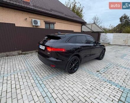 Чорний Ягуар Ф-Пейс, об'ємом двигуна 2 л та пробігом 150 тис. км за 24000 $, фото 6 на Automoto.ua