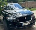 Черный Ягуар Ф-Пейс, объемом двигателя 2 л и пробегом 158 тыс. км за 16200 $, фото 1 на Automoto.ua
