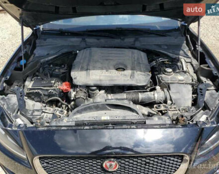 Ягуар Ф-Пейс 2016 у Хмельницькому на Automoto.ua Чорний Ягуар Ф-Пейс, об'ємом двигуна 2 л та пробігом 150 тис. км за 8500 $, фото 12 на Automoto.ua