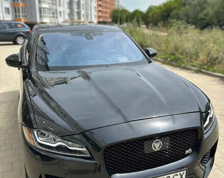Чорний Ягуар Ф-Пейс, об'ємом двигуна 3 л та пробігом 145 тис. км за 23000 $, фото 12 на Automoto.ua