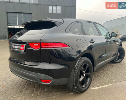 Чорний Ягуар Ф-Пейс, об'ємом двигуна 2 л та пробігом 153 тис. км за 24290 $, фото 8 на Automoto.ua