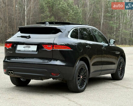 Черный Ягуар Ф-Пейс, объемом двигателя 2 л и пробегом 220 тыс. км за 22200 $, фото 22 на Automoto.ua