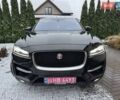 Чорний Ягуар Ф-Пейс, об'ємом двигуна 2 л та пробігом 123 тис. км за 23500 $, фото 9 на Automoto.ua