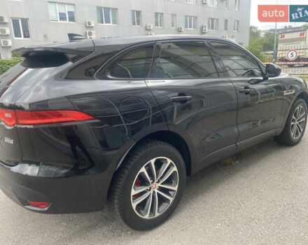 Чорний Ягуар Ф-Пейс, об'ємом двигуна 2 л та пробігом 119 тис. км за 29500 $, фото 27 на Automoto.ua