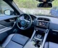 Черный Ягуар Ф-Пейс, объемом двигателя 3 л и пробегом 180 тыс. км за 23500 $, фото 2 на Automoto.ua