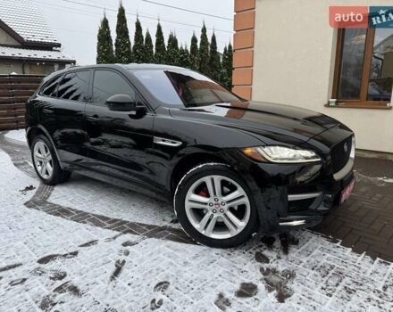 Чорний Ягуар Ф-Пейс, об'ємом двигуна 2 л та пробігом 123 тис. км за 23500 $, фото 1 на Automoto.ua