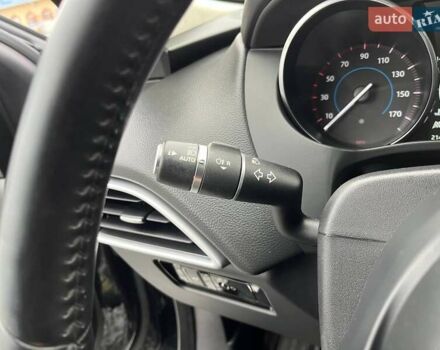 Чорний Ягуар Ф-Пейс, об'ємом двигуна 2 л та пробігом 214 тис. км за 18990 $, фото 19 на Automoto.ua