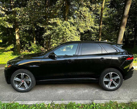 Черный Ягуар Ф-Пейс, объемом двигателя 3 л и пробегом 58 тыс. км за 28700 $, фото 1 на Automoto.ua