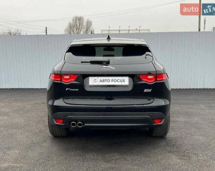 Чорний Ягуар Ф-Пейс, об'ємом двигуна 2 л та пробігом 214 тис. км за 18990 $, фото 6 на Automoto.ua