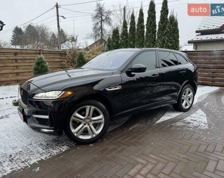 Чорний Ягуар Ф-Пейс, об'ємом двигуна 2 л та пробігом 123 тис. км за 23500 $, фото 2 на Automoto.ua