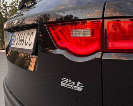 Чорний Ягуар Ф-Пейс, об'ємом двигуна 3 л та пробігом 100 тис. км за 24000 $, фото 18 на Automoto.ua