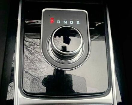 Черный Ягуар Ф-Пейс, объемом двигателя 2 л и пробегом 130 тыс. км за 22500 $, фото 18 на Automoto.ua