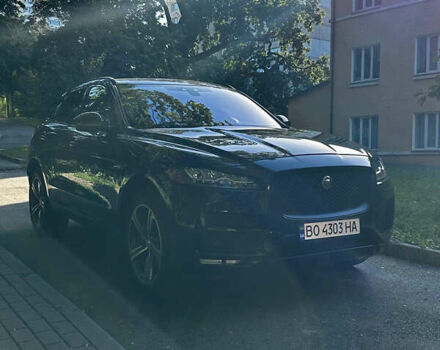 Черный Ягуар Ф-Пейс, объемом двигателя 3 л и пробегом 58 тыс. км за 28700 $, фото 6 на Automoto.ua