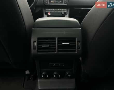 Черный Ягуар Ф-Пейс, объемом двигателя 2 л и пробегом 178 тыс. км за 19000 $, фото 13 на Automoto.ua