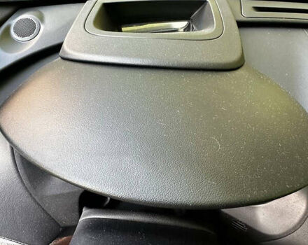 Черный Ягуар Ф-Пейс, объемом двигателя 3 л и пробегом 58 тыс. км за 28700 $, фото 15 на Automoto.ua