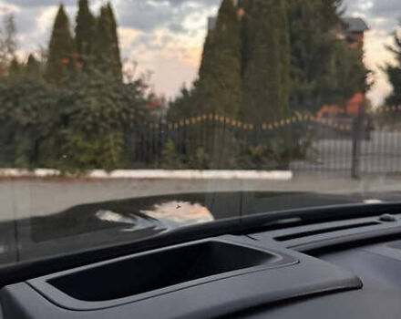 Чорний Ягуар Ф-Пейс, об'ємом двигуна 3 л та пробігом 100 тис. км за 24000 $, фото 12 на Automoto.ua