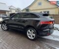 Чорний Ягуар Ф-Пейс, об'ємом двигуна 2 л та пробігом 123 тис. км за 23500 $, фото 4 на Automoto.ua
