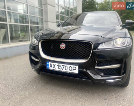 Чорний Ягуар Ф-Пейс, об'ємом двигуна 2 л та пробігом 119 тис. км за 29500 $, фото 7 на Automoto.ua