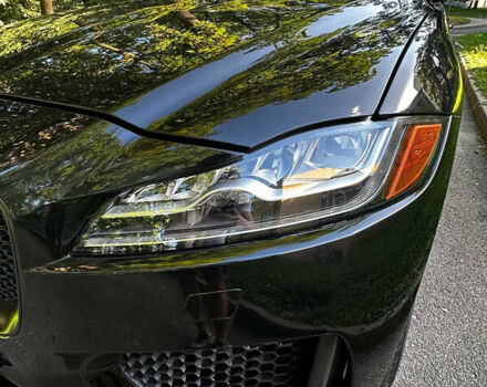 Черный Ягуар Ф-Пейс, объемом двигателя 3 л и пробегом 58 тыс. км за 28700 $, фото 8 на Automoto.ua