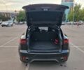 Черный Ягуар Ф-Пейс, объемом двигателя 2 л и пробегом 132 тыс. км за 19999 $, фото 11 на Automoto.ua