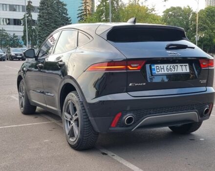 Черный Ягуар Ф-Пейс, объемом двигателя 2 л и пробегом 132 тыс. км за 19999 $, фото 5 на Automoto.ua