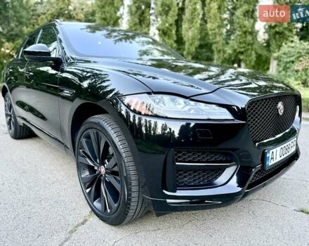 Чорний Ягуар Ф-Пейс, об'ємом двигуна 2 л та пробігом 64 тис. км за 22950 $, фото 26 на Automoto.ua