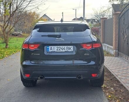 Черный Ягуар Ф-Пейс, объемом двигателя 2 л и пробегом 104 тыс. км за 266000 $, фото 1 на Automoto.ua