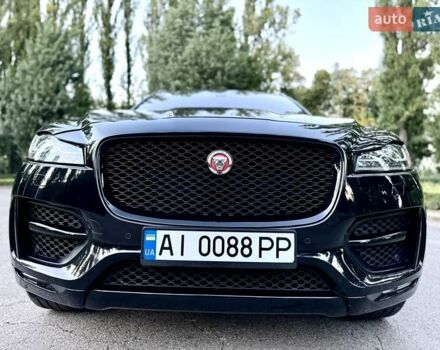 Чорний Ягуар Ф-Пейс, об'ємом двигуна 2 л та пробігом 64 тис. км за 22950 $, фото 23 на Automoto.ua