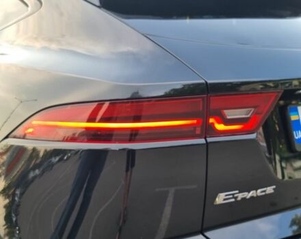 Черный Ягуар Ф-Пейс, объемом двигателя 2 л и пробегом 132 тыс. км за 19999 $, фото 15 на Automoto.ua