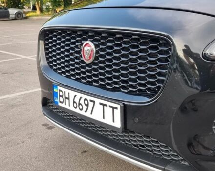 Черный Ягуар Ф-Пейс, объемом двигателя 2 л и пробегом 132 тыс. км за 19999 $, фото 14 на Automoto.ua