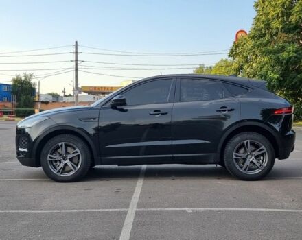 Черный Ягуар Ф-Пейс, объемом двигателя 2 л и пробегом 132 тыс. км за 19999 $, фото 3 на Automoto.ua