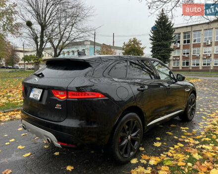 Чорний Ягуар Ф-Пейс, об'ємом двигуна 3 л та пробігом 98 тис. км за 33000 $, фото 2 на Automoto.ua