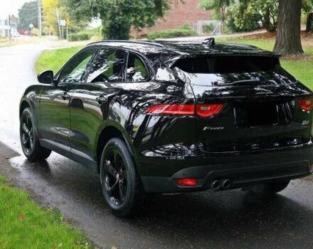 Чорний Ягуар Ф-Пейс, об'ємом двигуна 2 л та пробігом 78 тис. км за 12900 $, фото 4 на Automoto.ua