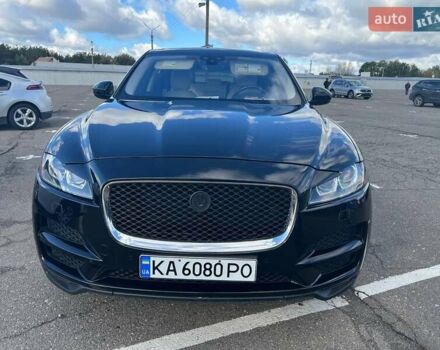 Чорний Ягуар Ф-Пейс, об'ємом двигуна 2 л та пробігом 130 тис. км за 27000 $, фото 1 на Automoto.ua