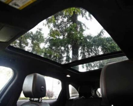 Чорний Ягуар Ф-Пейс, об'ємом двигуна 2 л та пробігом 78 тис. км за 12900 $, фото 14 на Automoto.ua