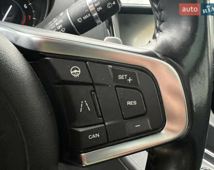 Чорний Ягуар Ф-Пейс, об'ємом двигуна 3 л та пробігом 98 тис. км за 28500 $, фото 28 на Automoto.ua